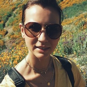 Meet your Posher, Lena